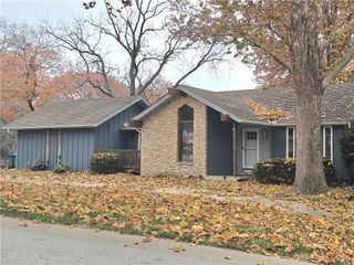 131 Seneca Lane, Lake Winnebago, MO 64034