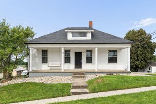29 S West Street, Thornville, OH 43076