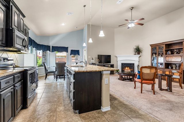 2405 Lighthouse Drive, Denton, TX 76210