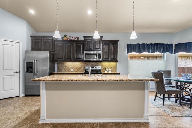 2405 Lighthouse Drive, Denton, TX 76210