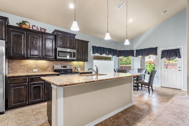 2405 Lighthouse Drive, Denton, TX 76210