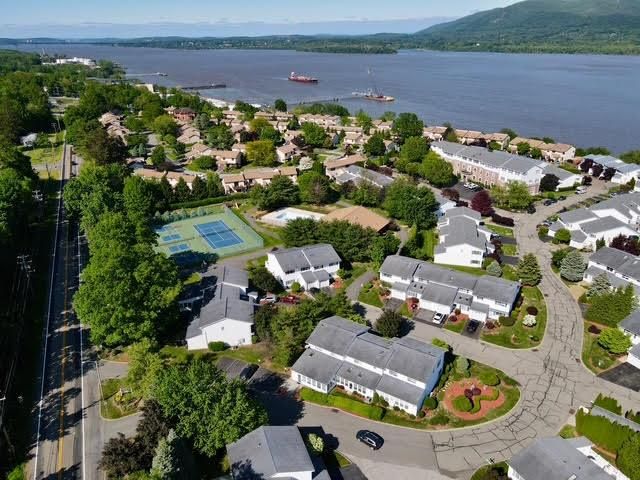117 Sandpiper Lane 1C, New Windsor, NY 12553