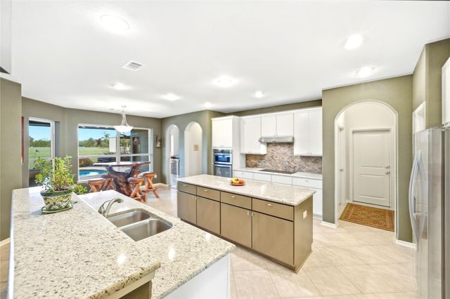 12416 County Road 201, Plantersville, TX 77363
