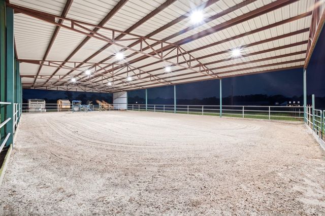 12416 County Road 201, Plantersville, TX 77363