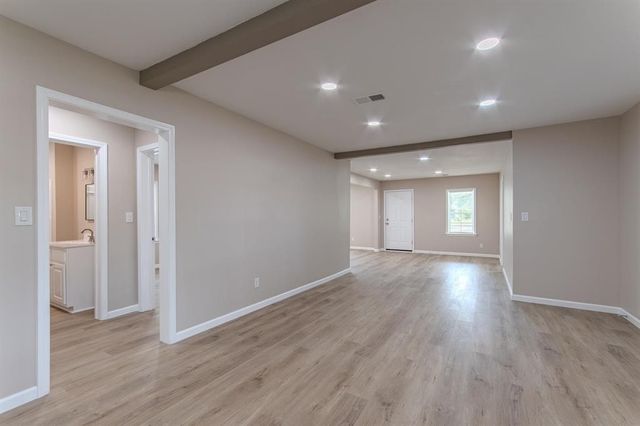 635 Harbert Dr, Savannah, TN 38372