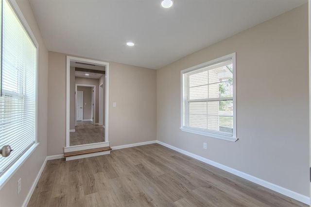 635 Harbert Dr, Savannah, TN 38372