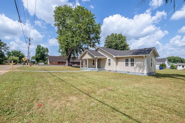 635 Harbert Dr, Savannah, TN 38372