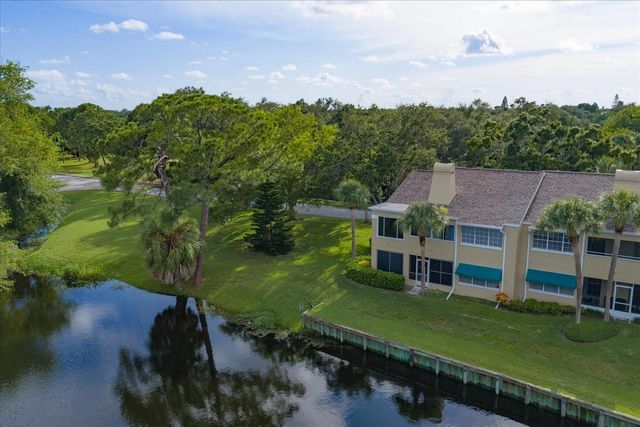 10811 INDIAN HILLS COURT 42, Seminole, FL 33777