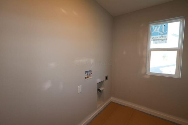 2749 Charlotte Way, Delaware, OH 43015