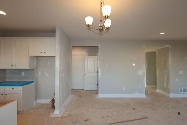 2749 Charlotte Way, Delaware, OH 43015