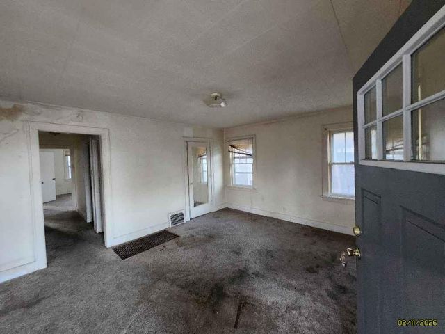 712 St Louis Avenue, Excelsior Springs, MO 64024