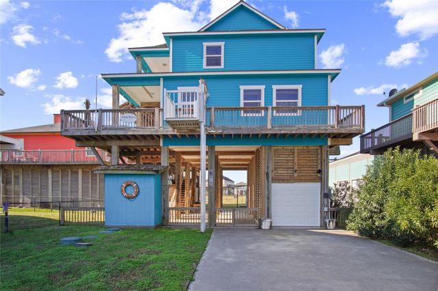 919 Mary Ann, Crystal Beach, TX 77650