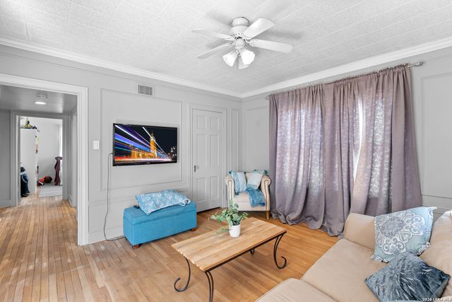 608 E Mulberry, San Antonio, TX 78212
