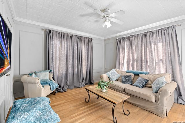 608 E Mulberry, San Antonio, TX 78212