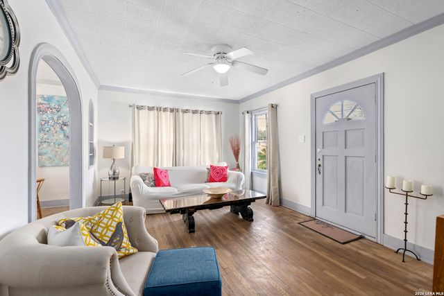 608 E Mulberry, San Antonio, TX 78212