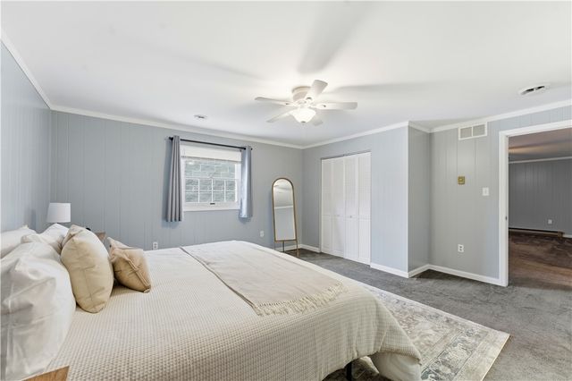 130 Eisner Ave, Bridgeville, PA 15017