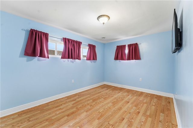 130 Eisner Ave, Bridgeville, PA 15017