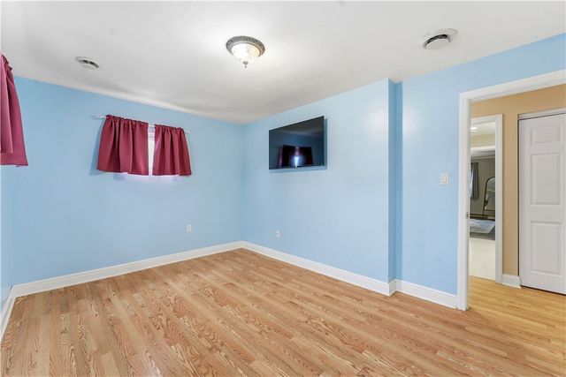 130 Eisner Ave, Bridgeville, PA 15017