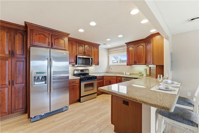 130 Eisner Ave, Bridgeville, PA 15017