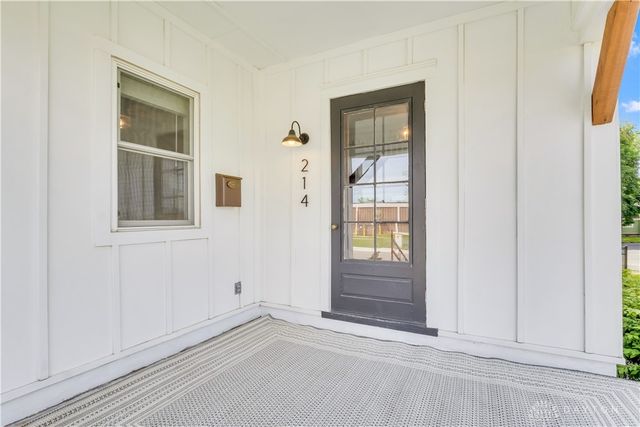 214 Hay Avenue, Brookville, OH 45309