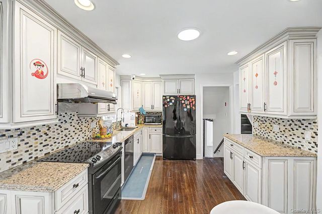 357 Gates Avenue, East Meadow, NY 11554