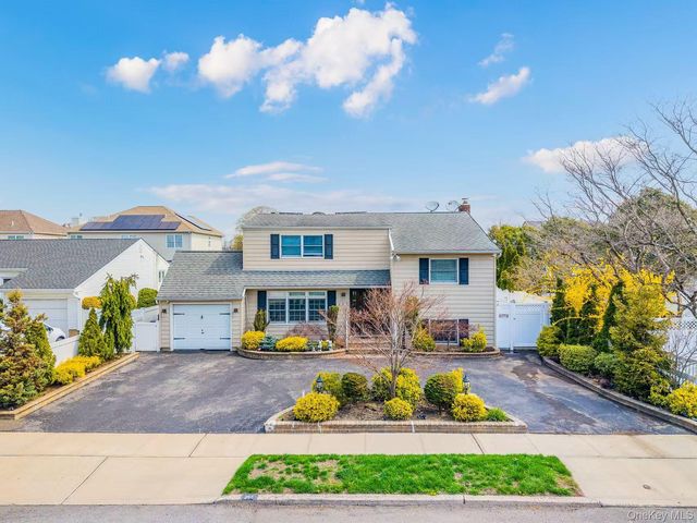 357 Gates Avenue, East Meadow, NY 11554