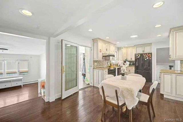 357 Gates Avenue, East Meadow, NY 11554