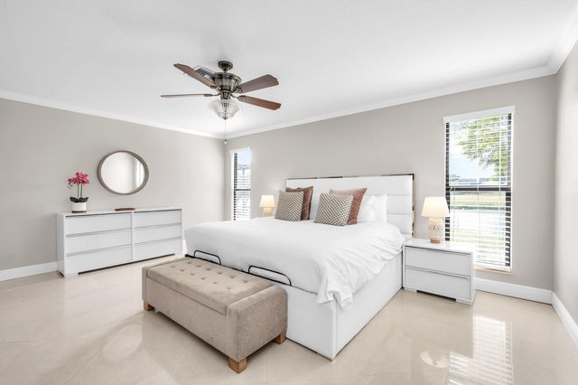 3250 Lakeview Boulevard, Delray Beach, FL 33445