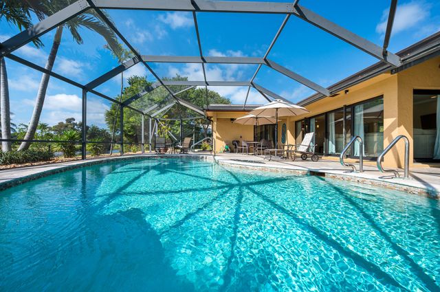 3250 Lakeview Boulevard, Delray Beach, FL 33445