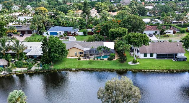 3250 Lakeview Boulevard, Delray Beach, FL 33445