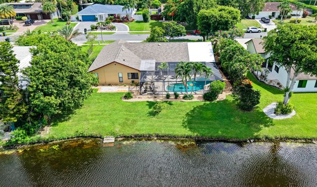 3250 Lakeview Boulevard, Delray Beach, FL 33445