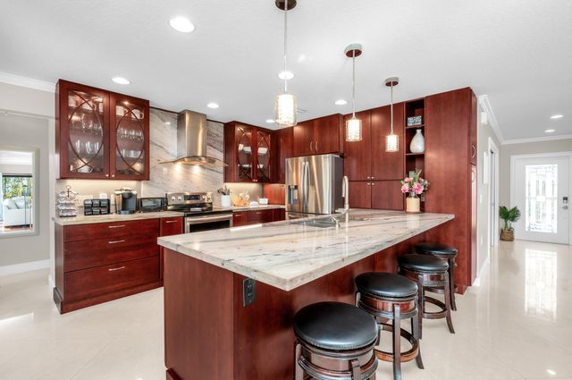 3250 Lakeview Boulevard, Delray Beach, FL 33445