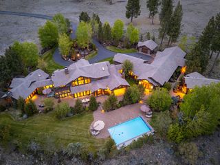 18883 Sutherland Court, Bend, OR 97702