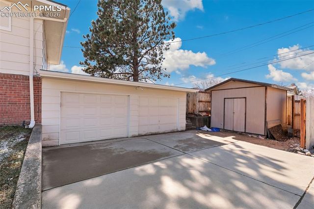 2122 Snyder Avenue, Colorado Springs, CO 80909