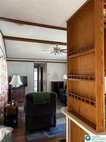 378 White Oak Lane, Moore Twp, PA 18014