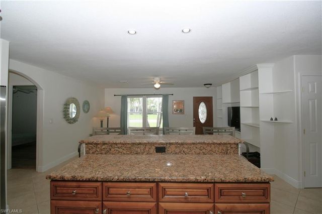 1421 SE 36th ST, Cape Coral, FL 33904