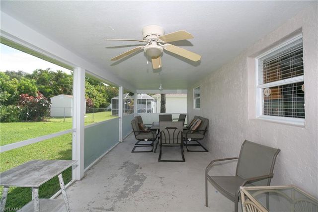 1421 SE 36th ST, Cape Coral, FL 33904