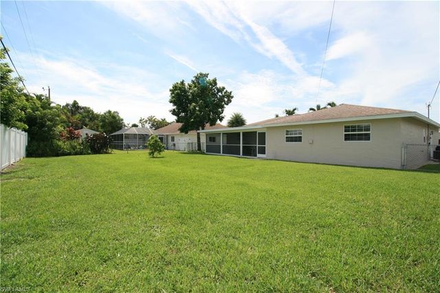 1421 SE 36th ST, Cape Coral, FL 33904