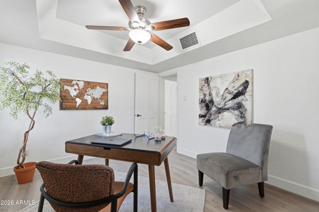 7001 N 14TH Street, Phoenix, AZ 85020
