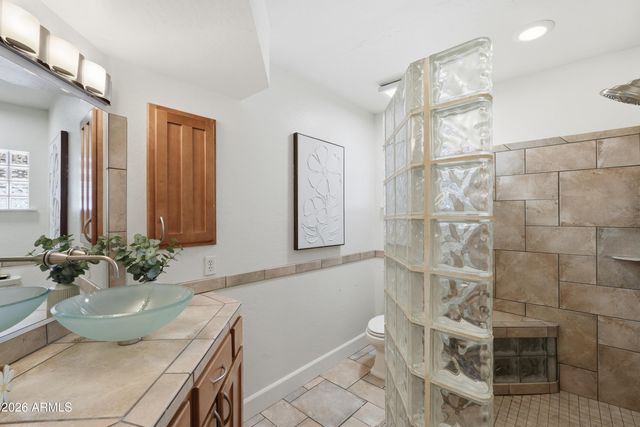 7001 N 14TH Street, Phoenix, AZ 85020