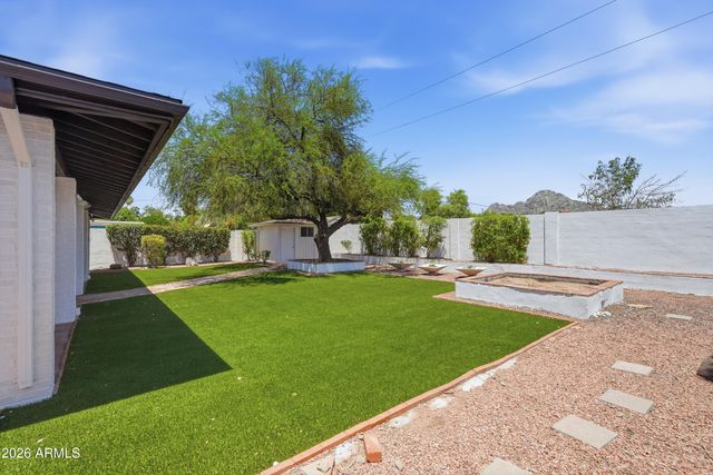 7001 N 14TH Street, Phoenix, AZ 85020