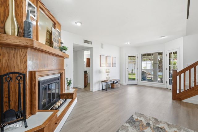 7001 N 14TH Street, Phoenix, AZ 85020