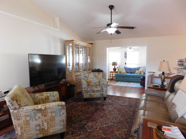 1121 Augustus Dr., Conway, SC 29527