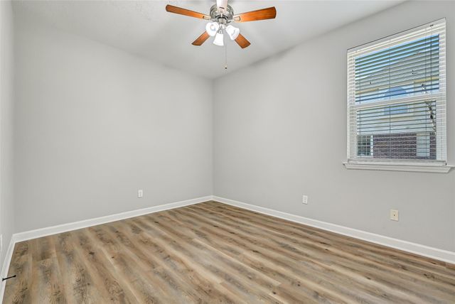 1704 Brill Drive, Friendswood, TX 77546
