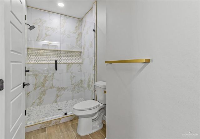 102 San Jose Drive 2, Mission, TX 78572