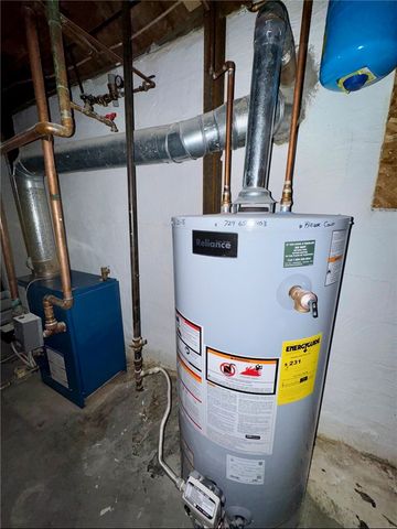 1628 Old Brodhead Rd, Center Twp, PA 15061