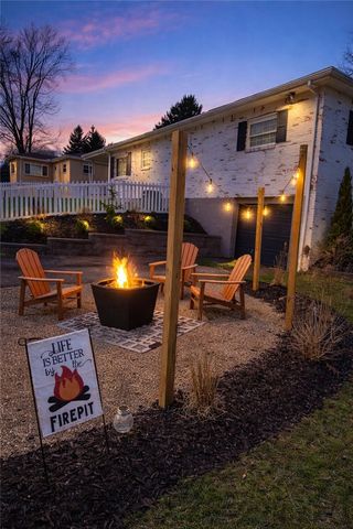 1628 Old Brodhead Rd, Center Twp, PA 15061