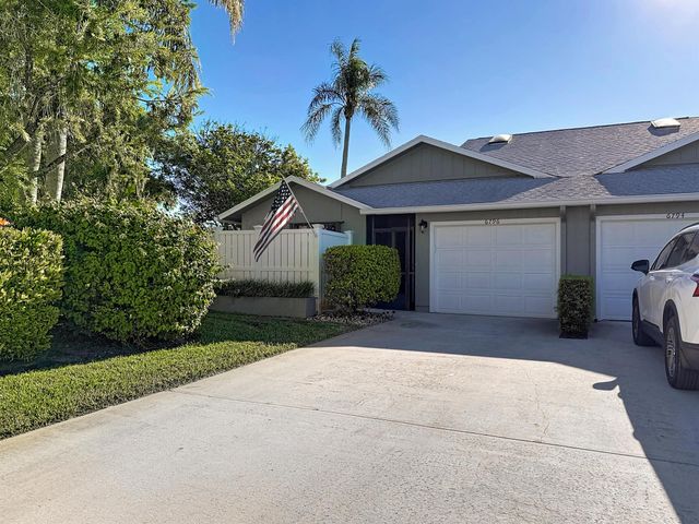 6796 SE Yorktown Drive, Hobe Sound, FL 33455