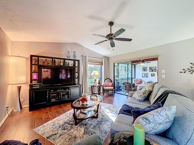 6796 SE Yorktown Drive, Hobe Sound, FL 33455