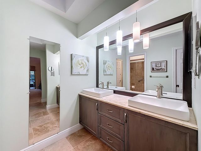 6796 SE Yorktown Drive, Hobe Sound, FL 33455